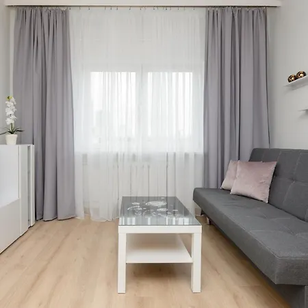 Cozy In The City Center Mazowiecka By Renters